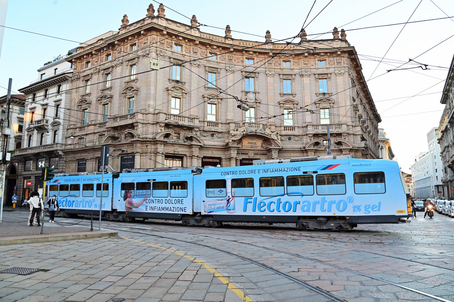 FLECTOR_14-09-2020_FULL-WRAP JUMBOTRAM_MILANO_Q19_07