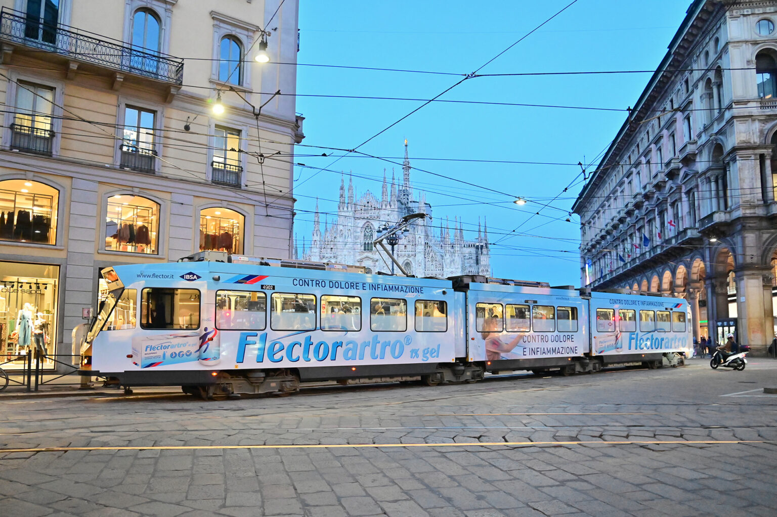 FLECTOR_14-09-2020_FULL-WRAP JUMBOTRAM_MILANO_Q19_09